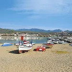 Les Aiguees By Interhome Apartamento Llança
